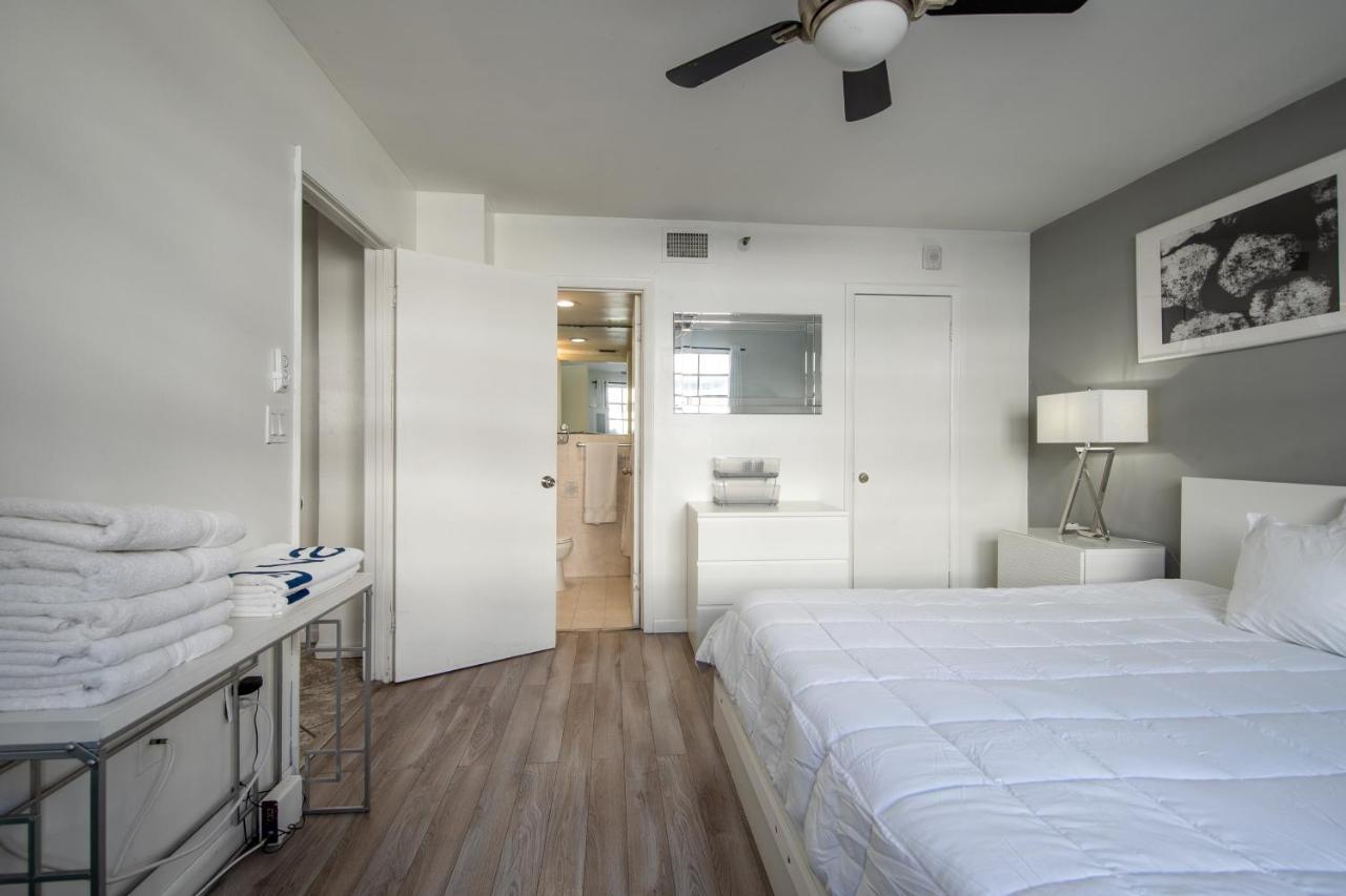 Collins Chic Apartment Miami Beach Bagian luar foto